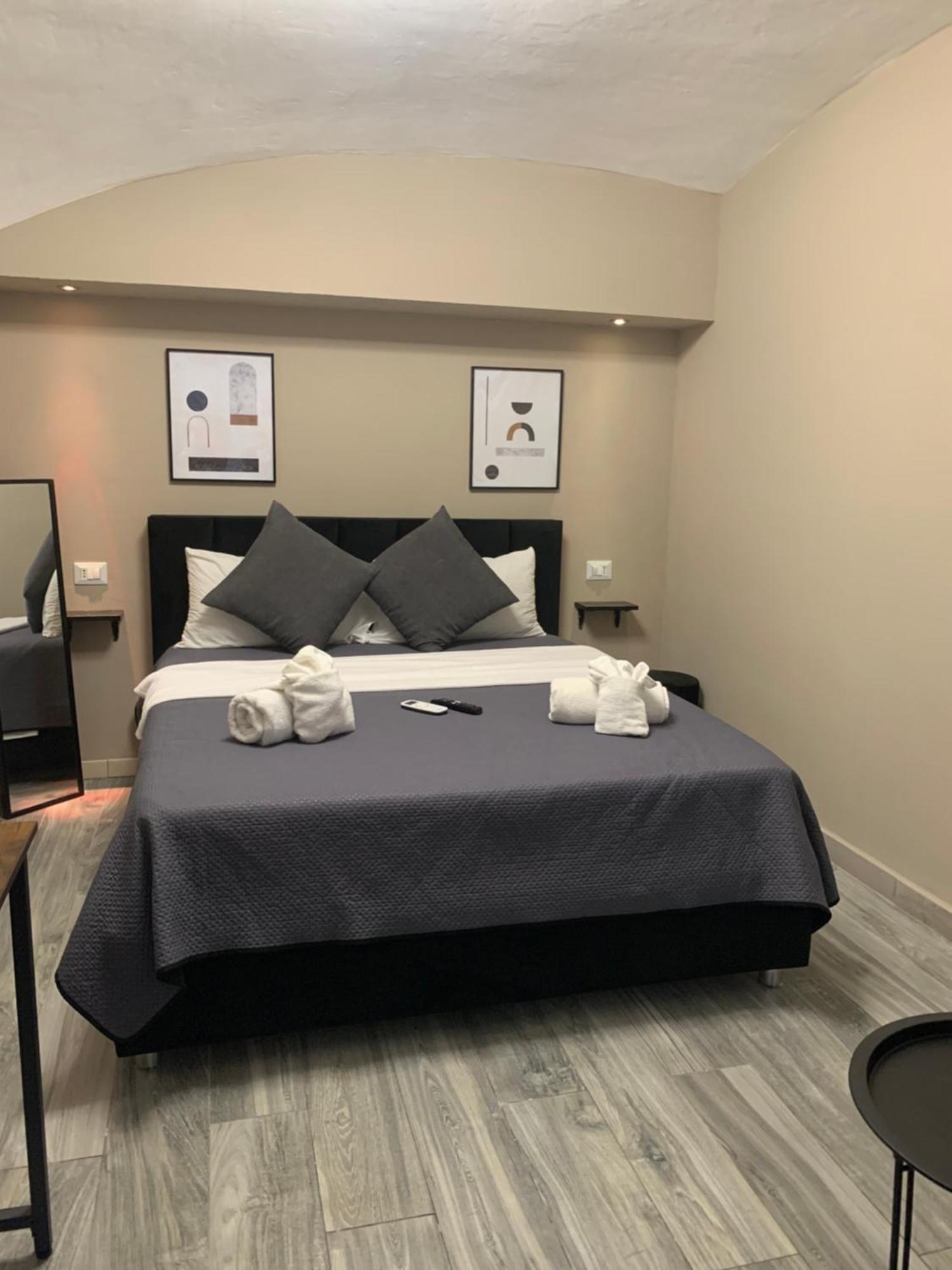 Pendino Rooms 那不勒斯 外观 照片