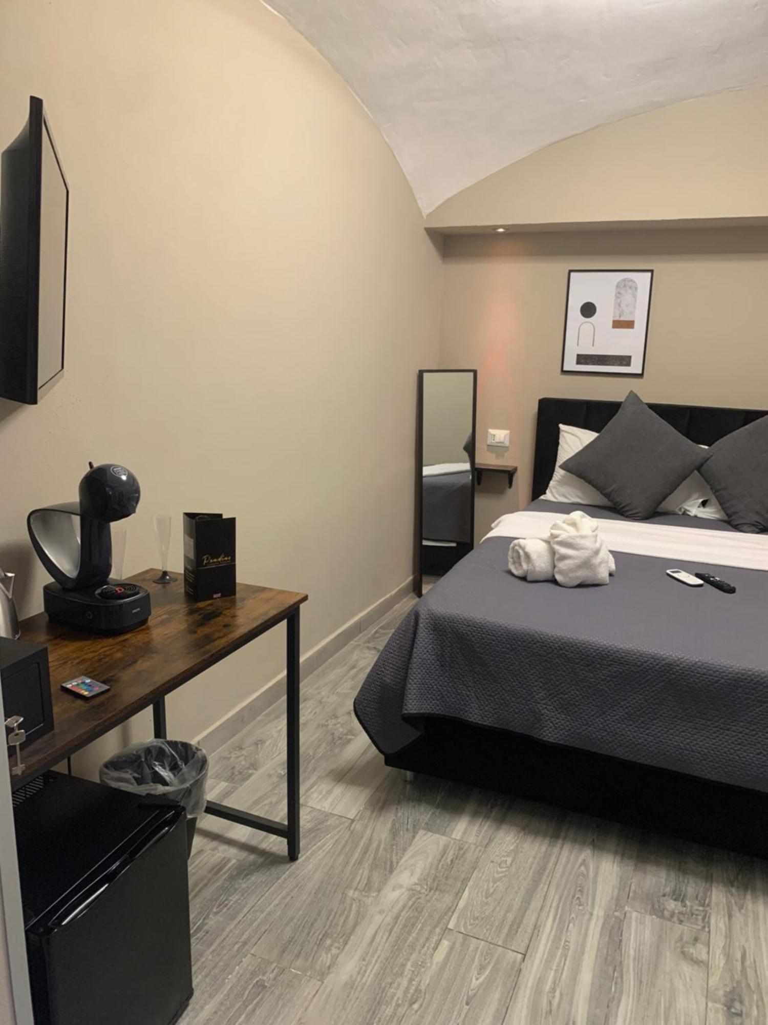 Pendino Rooms 那不勒斯 外观 照片