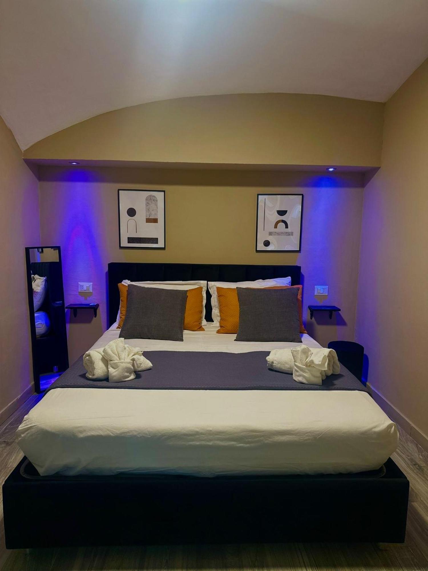 Pendino Rooms 那不勒斯 客房 照片